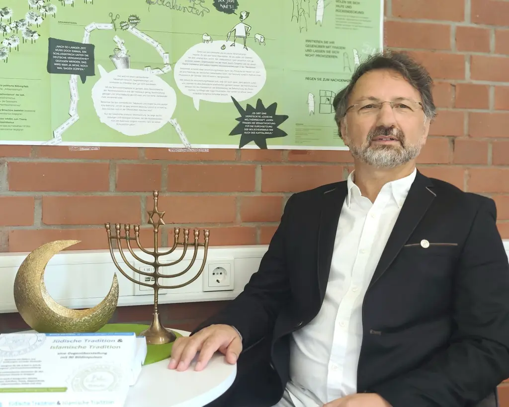 Mustafa Cimşit